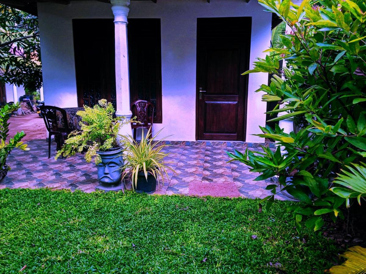 Lake Front Yala Safari Kataragama Exterior photo